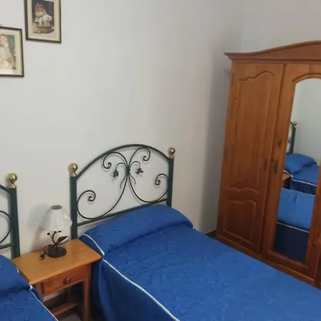 Spacious Just Few Steps Of The Ocean In La Caleta *